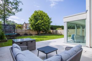 Photo 9- click for photo gallery